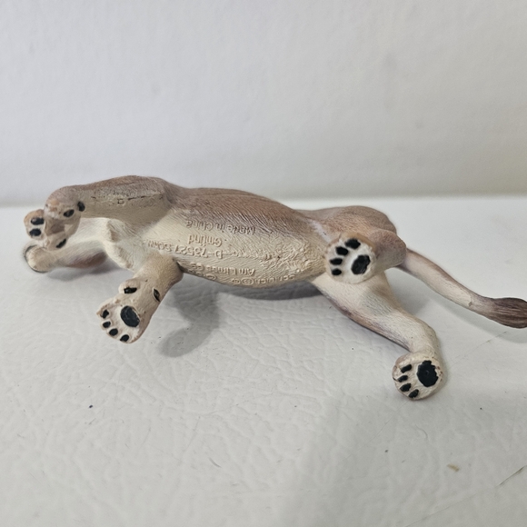 Schleich Adult Lions Wildlife Figures Set of 2 - Picture 6 of 7